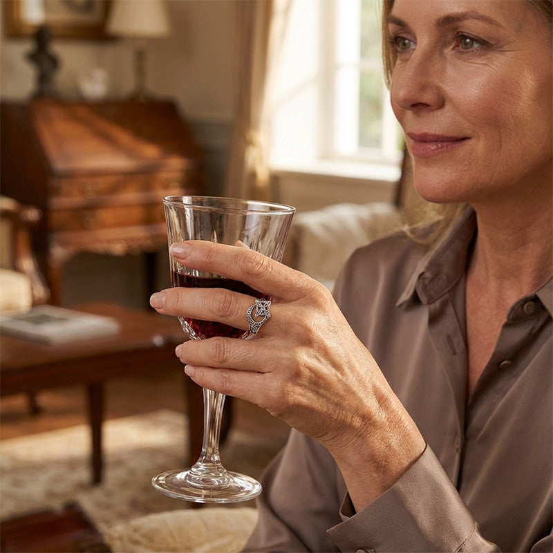 🔮 50 % DE RÉDUCTION ! ✨ Bague Trinité Celtique – Design vintage, symbolisme mystique et élégance intemporelle, un bijou d'exception 💍