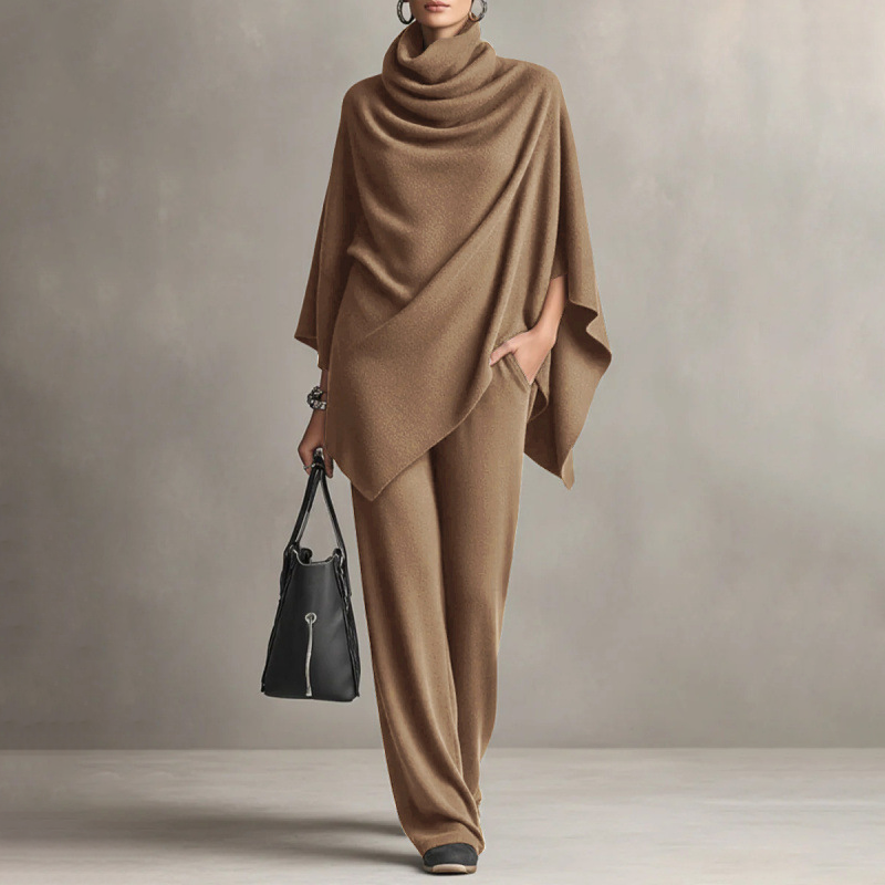 Ensemble femme : Haut cape à col cascade et pantalon à jambes larges