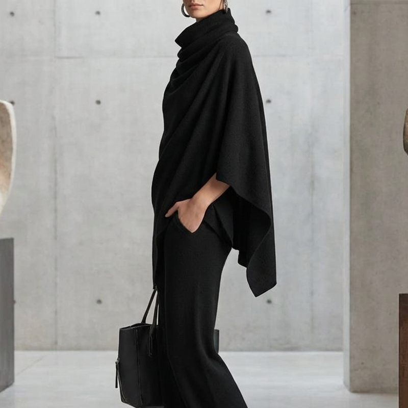 Ensemble femme : Haut cape à col cascade et pantalon à jambes larges